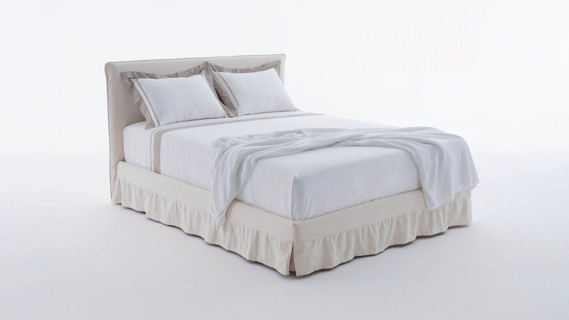 Cotton Cama
